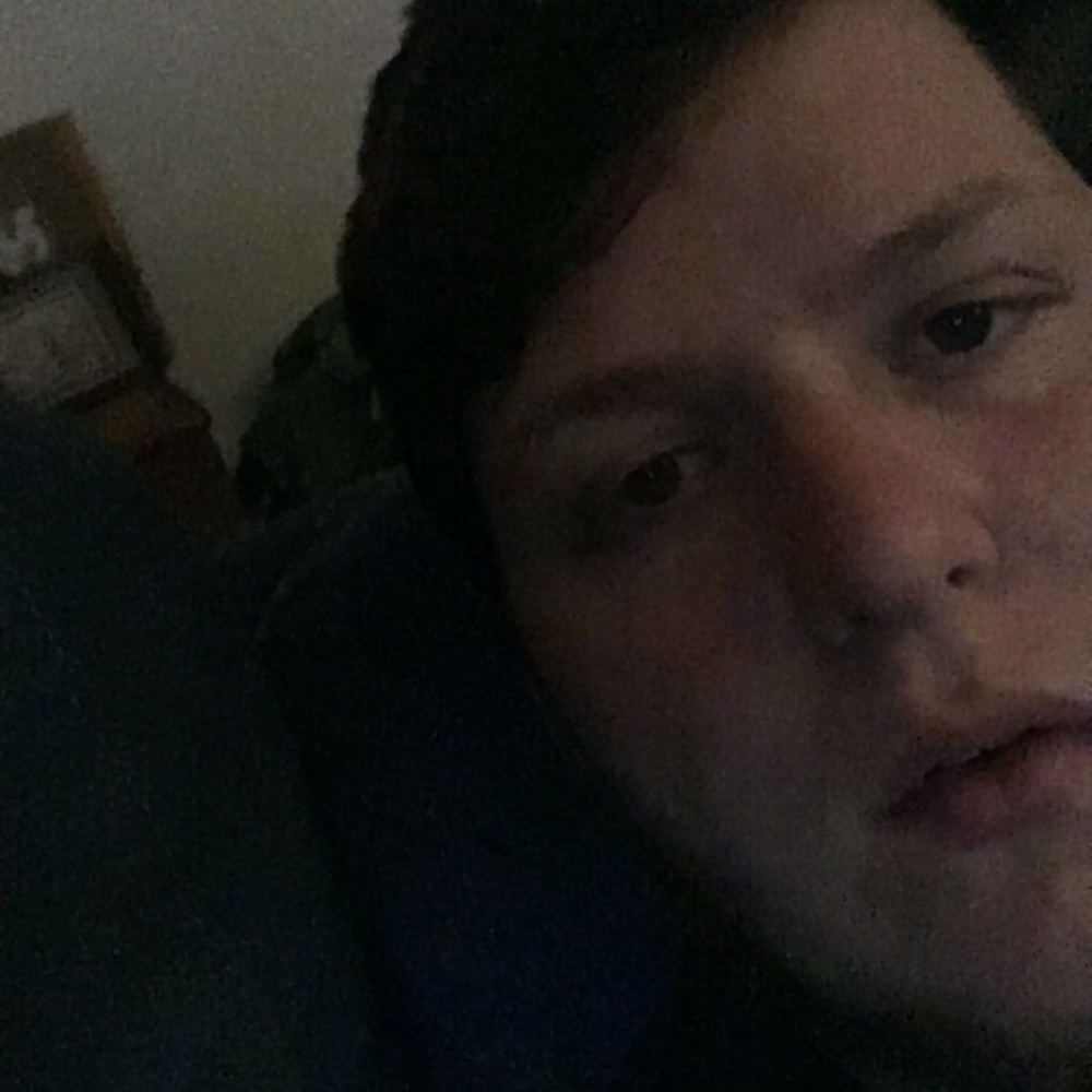 Meet your Posher, Holly